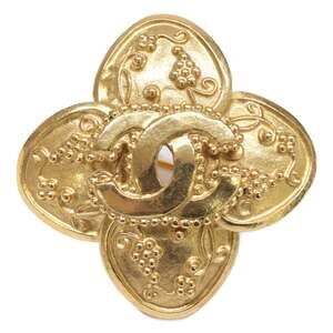 CHANEL 96A Flower Motif Coco Mark Pin Brooch Gold Women's